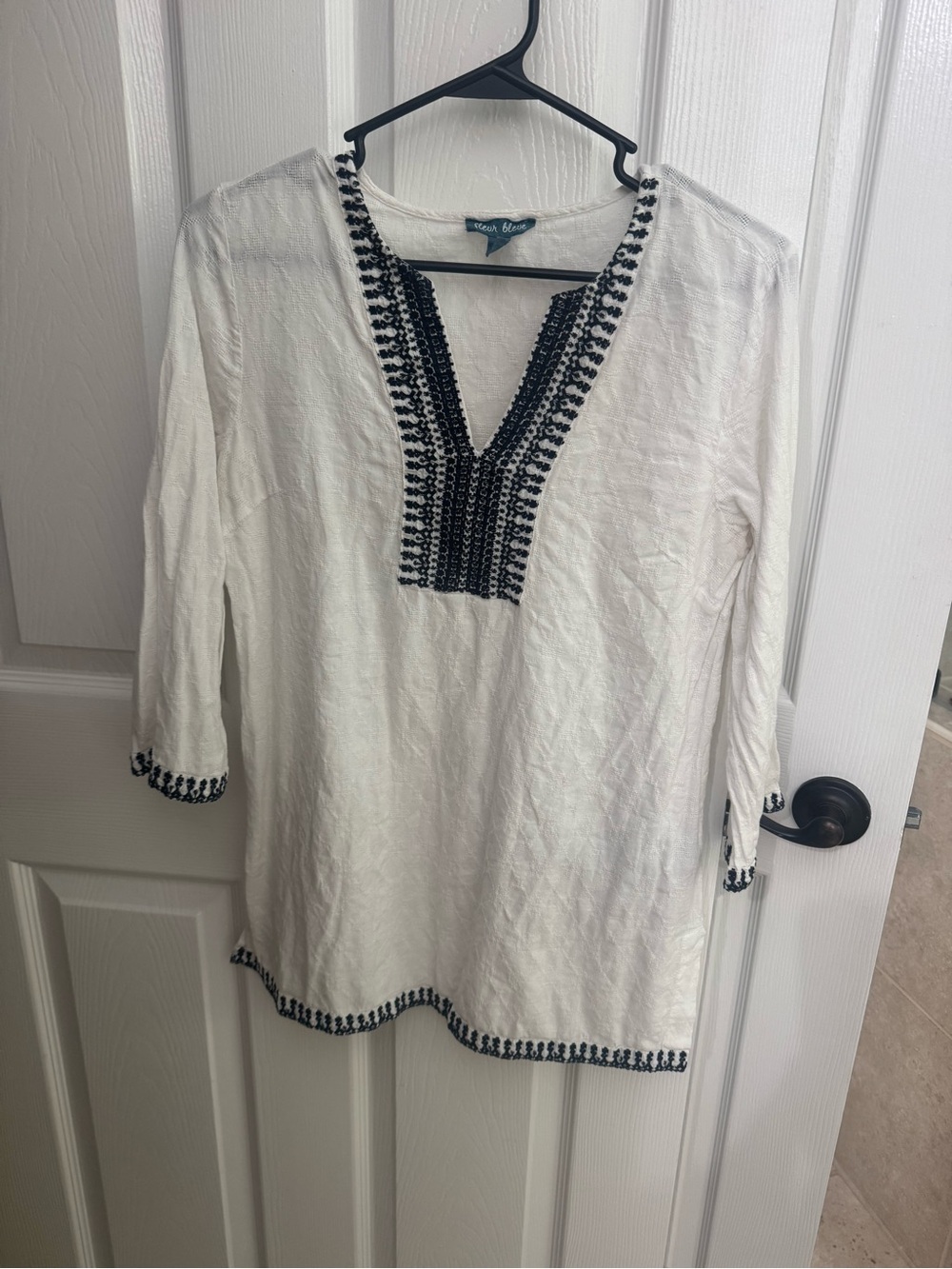 White Tunic with Navy Embroidered V-Neck by Vessel